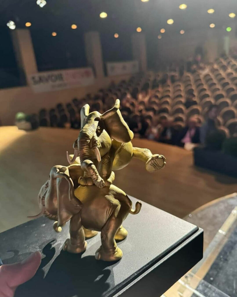 elephant d'or